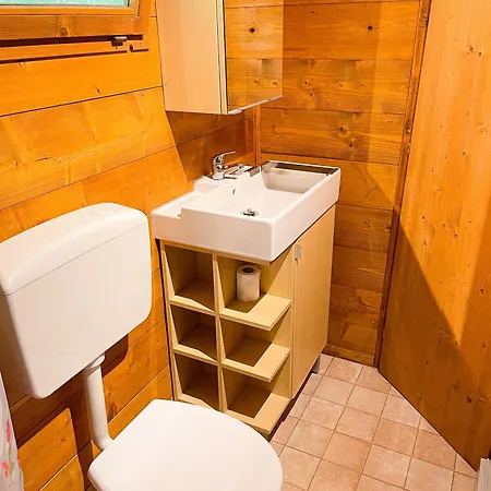 Campsite Le Sorgenti - 57 *